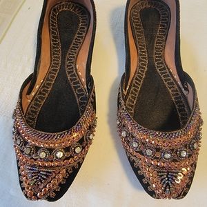 NWOT..Hand-made boutique shoes Sz 38